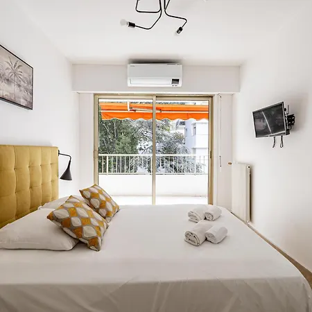 Lägenhet 2 P Avec Terrasse Proche Martinez Cannes